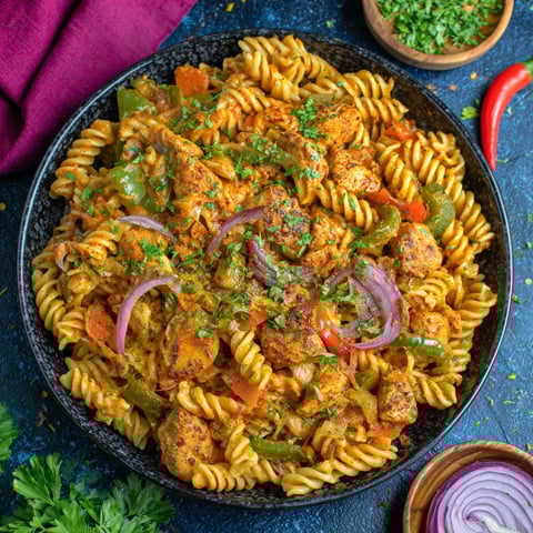 A delicious high protein chicken fajita pasta dish.